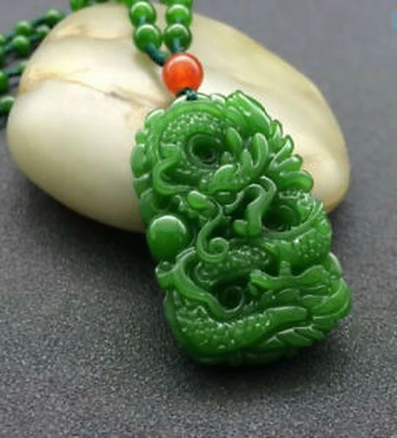 Jaunais Ķīnas dabas roku cirsts jade dragon kulons agate kaklarota
