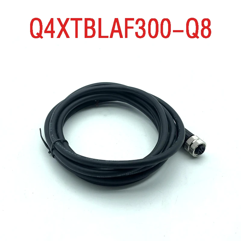 Q4XTBLAF300-Q8 laser ranging pārvietošanās sensors analogās izejas precizitāti 1mm pārslēgšana