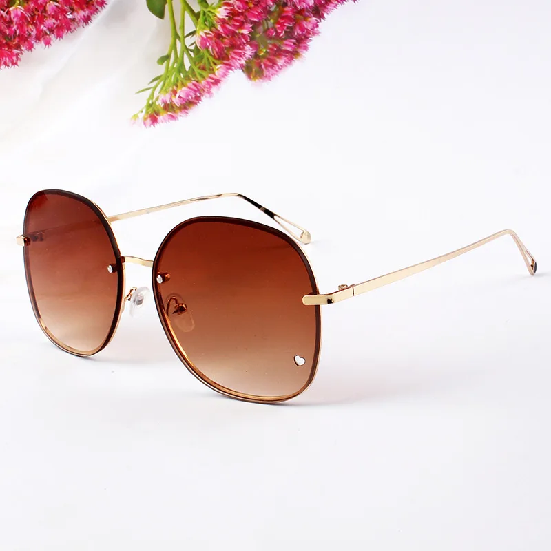 UVLAIK Vintage Apaļas Saulesbrilles Sieviešu Modes Metāla Krāsains bez apmales Saules Brilles Sieviešu Klasisko Lielgabarīta Toņos Brilles UV400